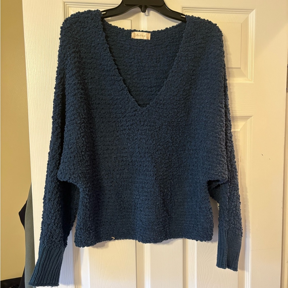 Altar’d State Popcorn Knit Sweater Blue V Neck Cozy Oversized Pullover Textured